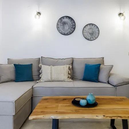 The Stone Apartment *