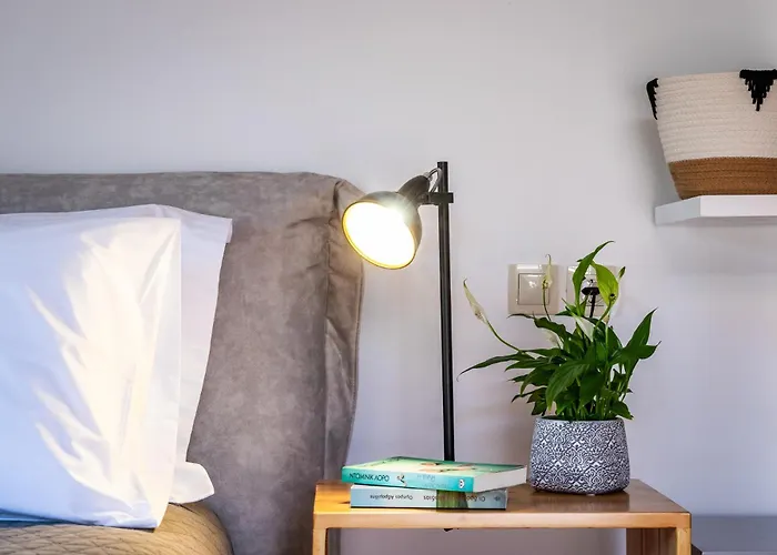 The Stone * Szkópelosz