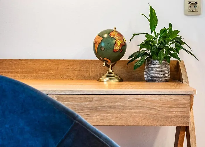 The Stone * Szkópelosz