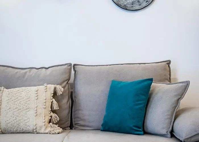 The Stone Szkópelosz