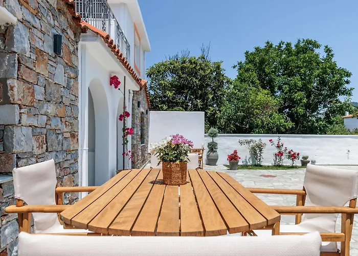 The Stone Szkópelosz