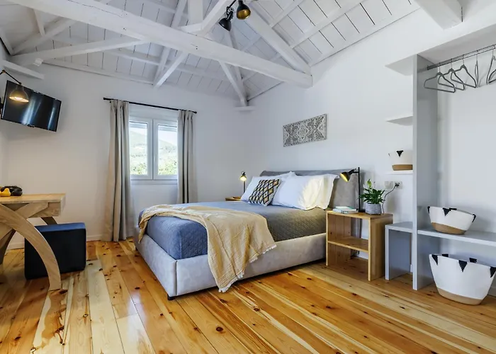 The Stone Apartman *